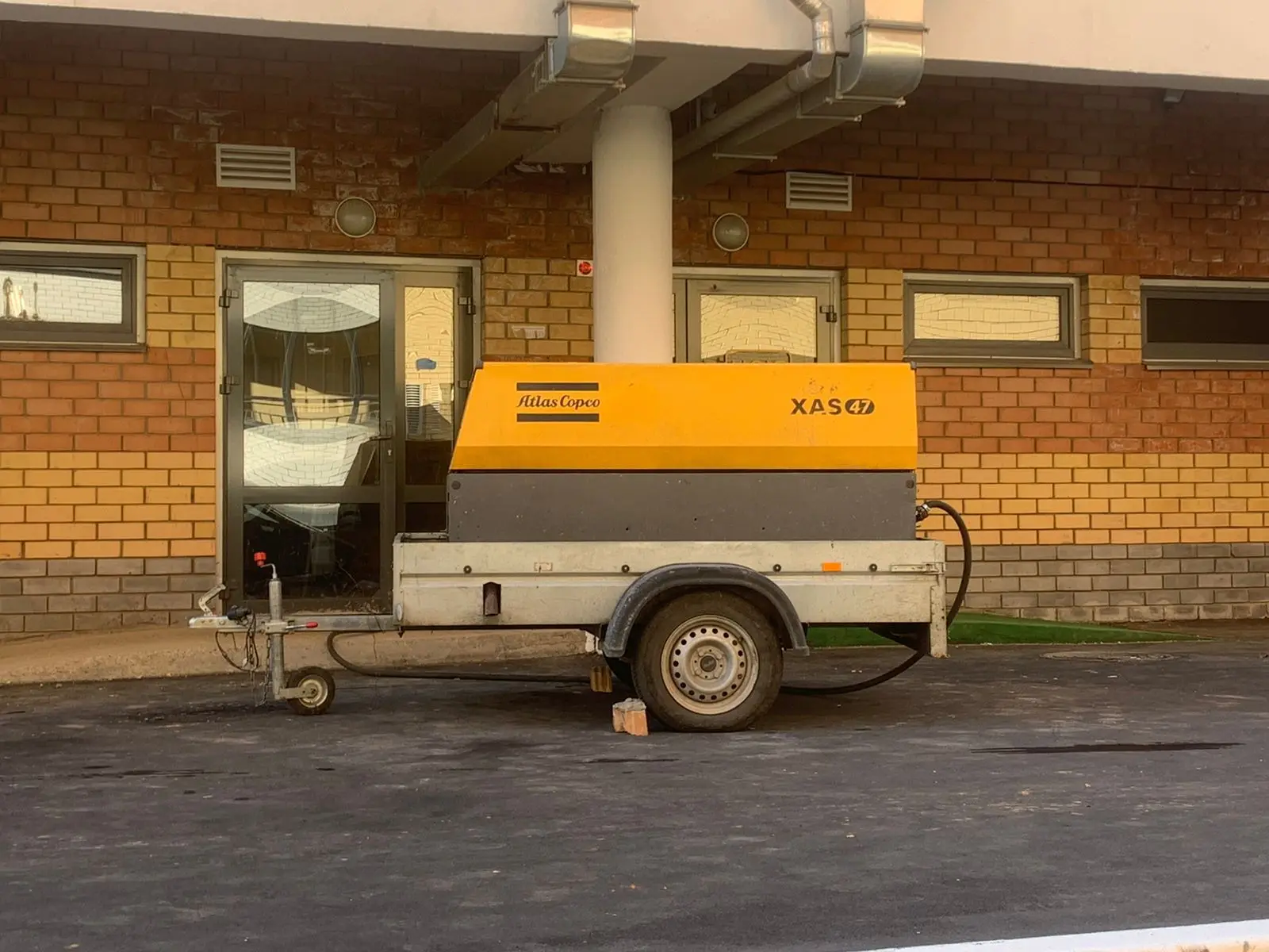 Компрессор Atlas Copco XAS47 на выезде